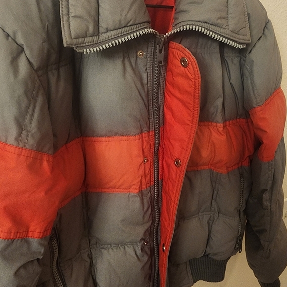 Powder Down Ski Wear Down Feathers Striped Puffer Jacket Mens sz Small - Picture 4 of 7